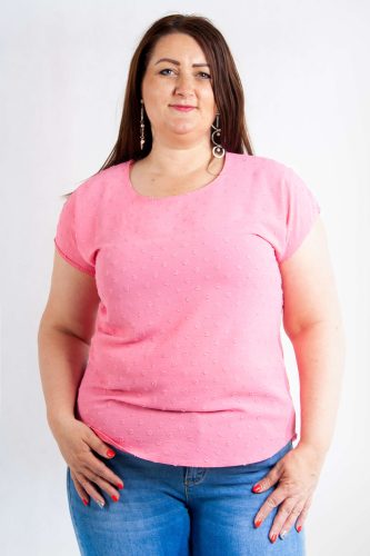 Anyagában mintás, egyszínű, női póló (plus size) (rózsaszín) – lengyel termék