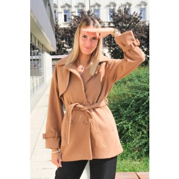 Női rövid öves szövetkabát világosbarna